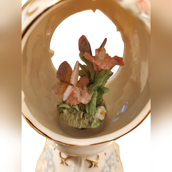 Vtg Schmid Porcelain Egg Music Box - Picture 3 of 9